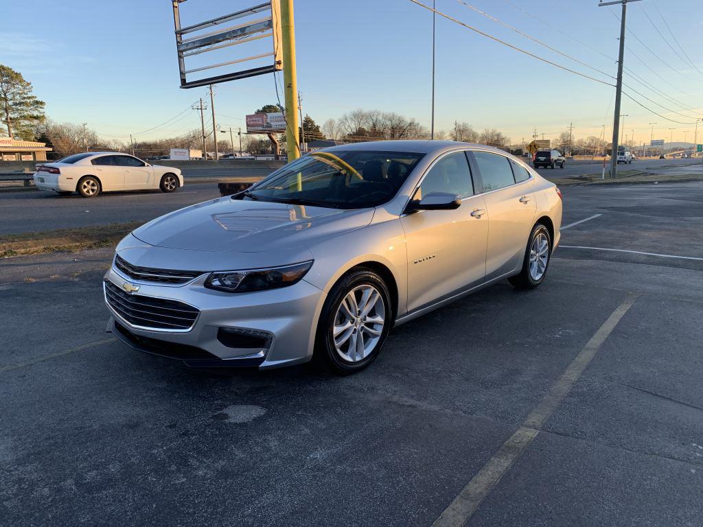 2018 Chevrolet Malibu - $13,865
