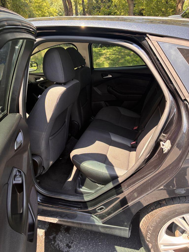 2014 Ford Focus - $6,255