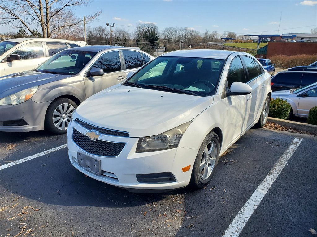 2013 Chevrolet Cruze 1LT Auto photo