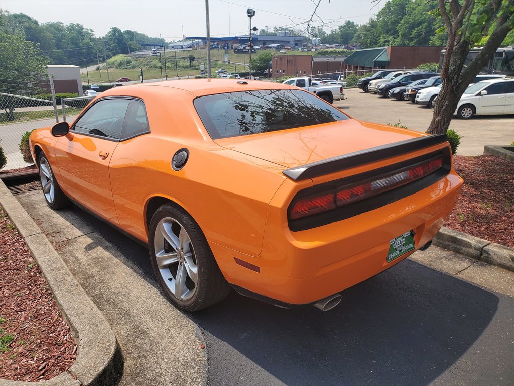 2012 Dodge Challenger R/T photo
