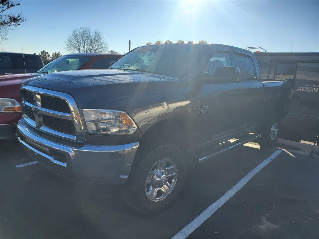 2015 RAM 3500 Tradesman photo