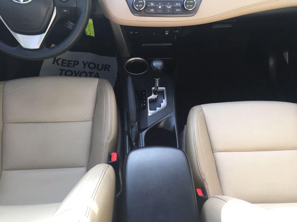 2015 Toyota RAV4  photo