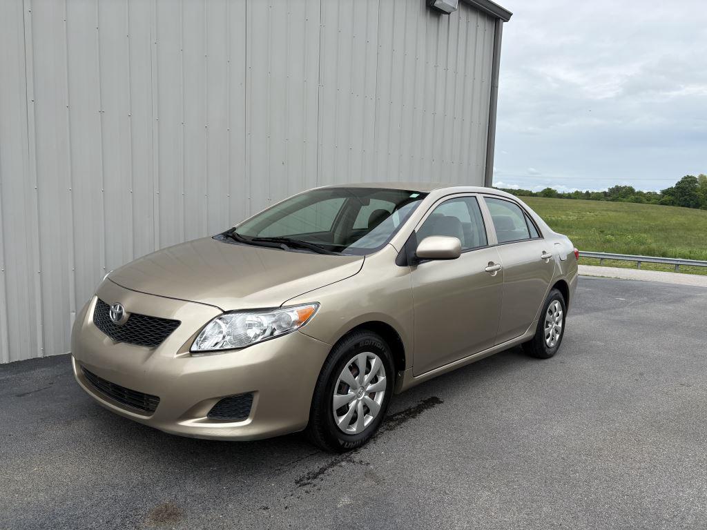 2010 Toyota Corolla photo