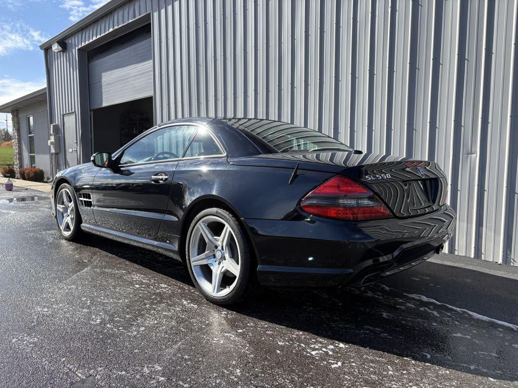 2011 Mercedes-Benz SL-Class SL550 photo