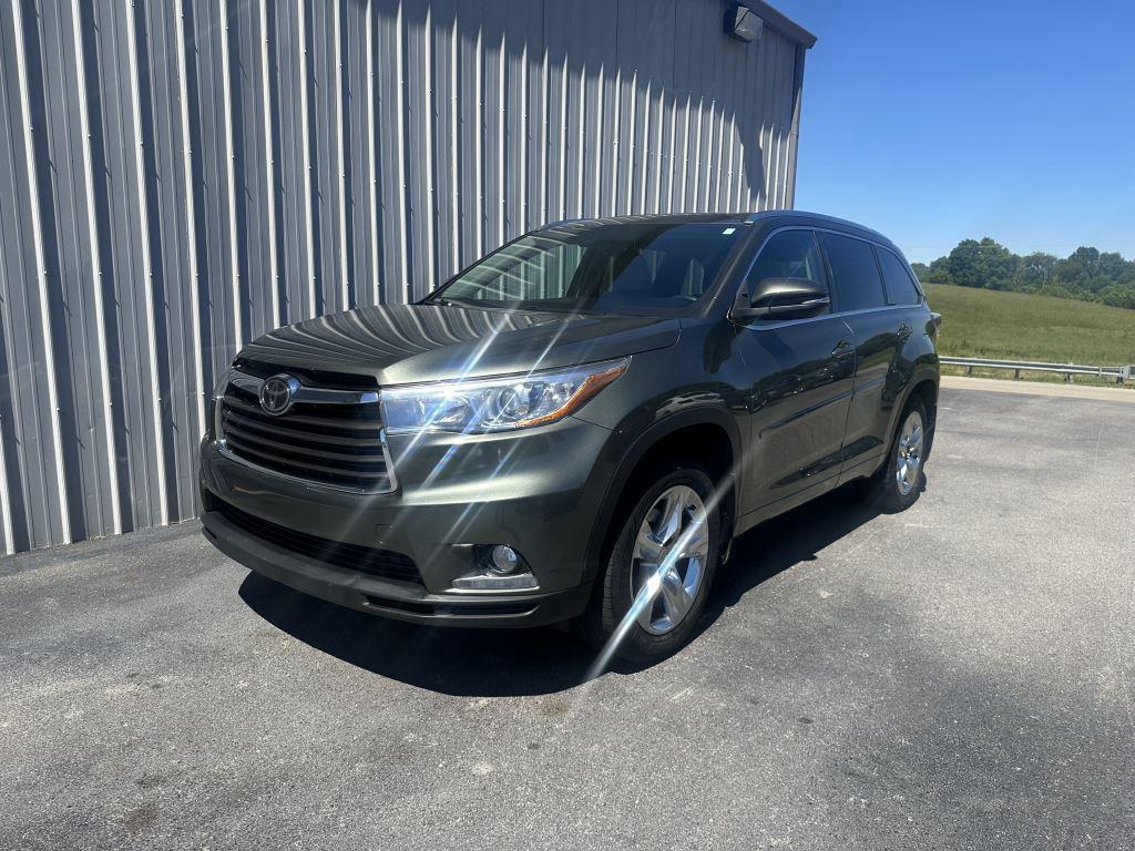 2014 Toyota Highlander - $17,950