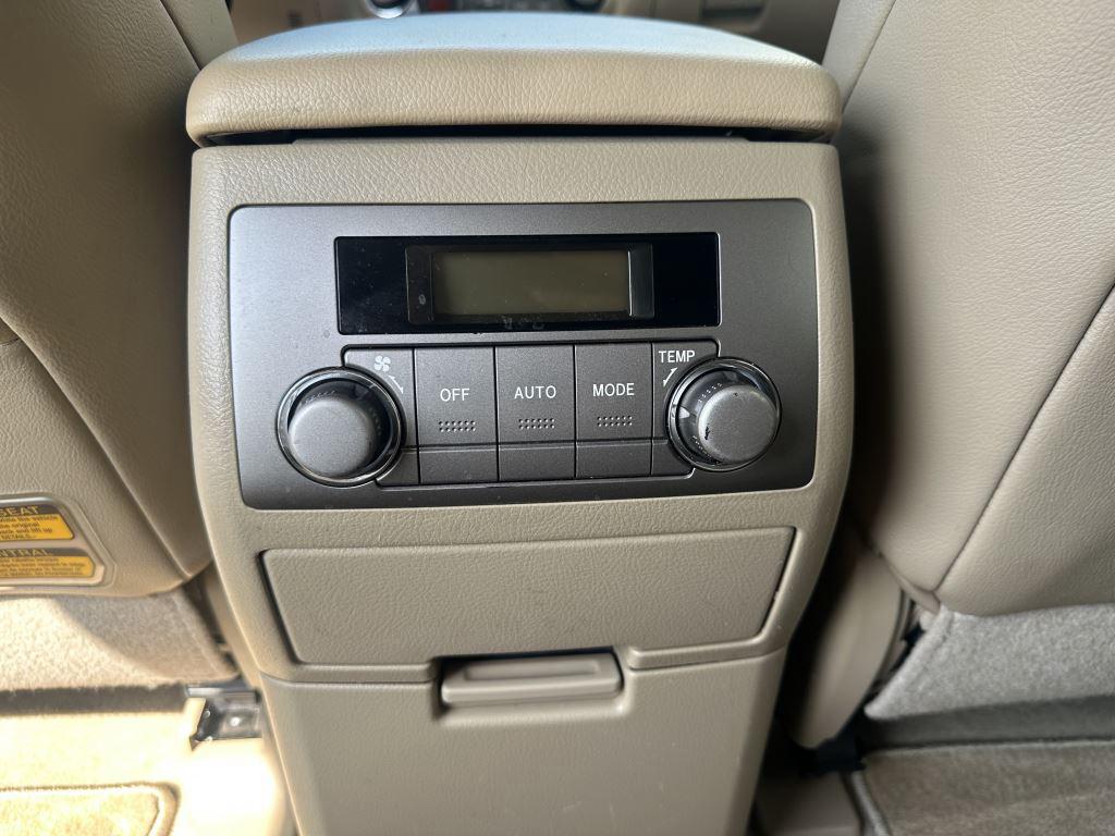 2010 Toyota Highlander - $14,950