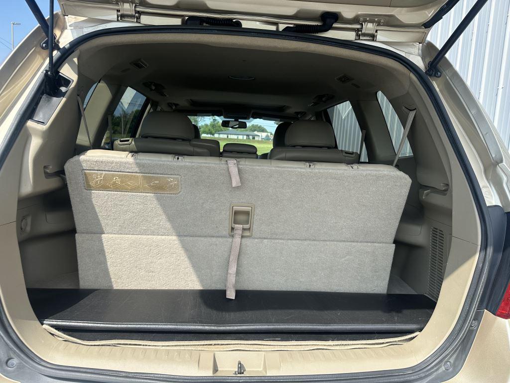2010 Toyota Highlander - $14,950