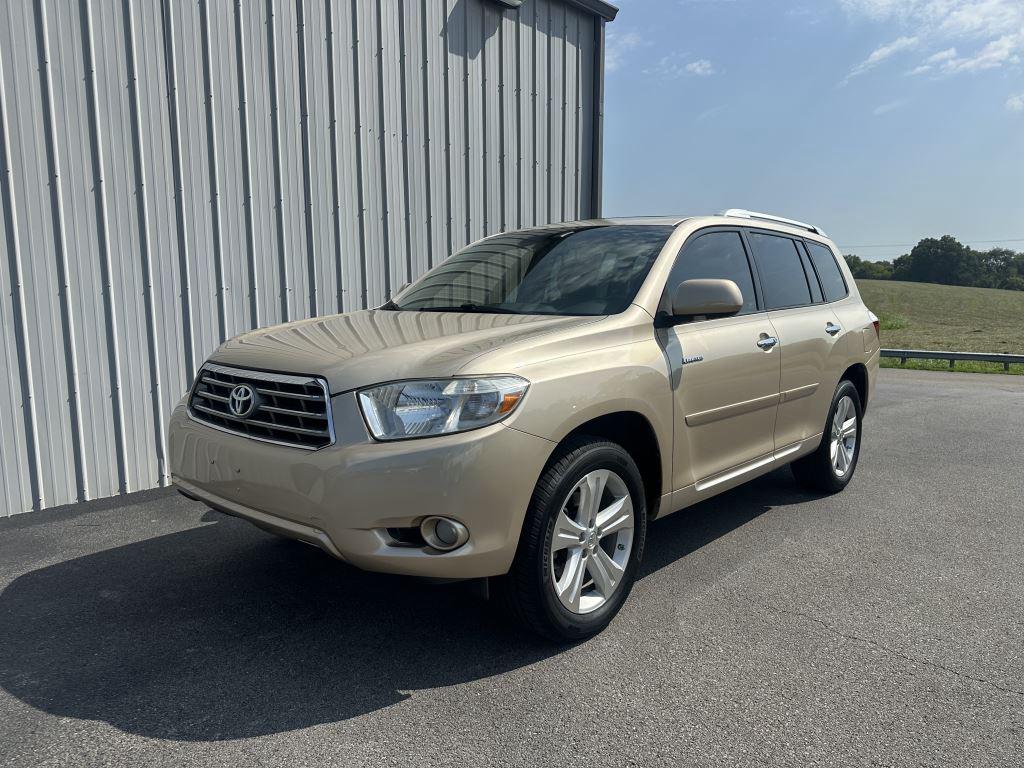 2010 Toyota Highlander - $14,950