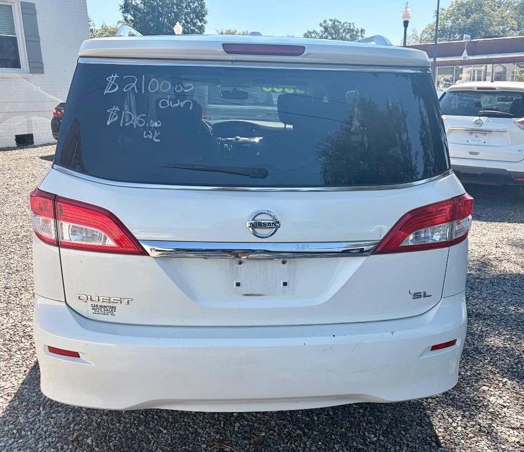 2015 Nissan Quest - $10,600