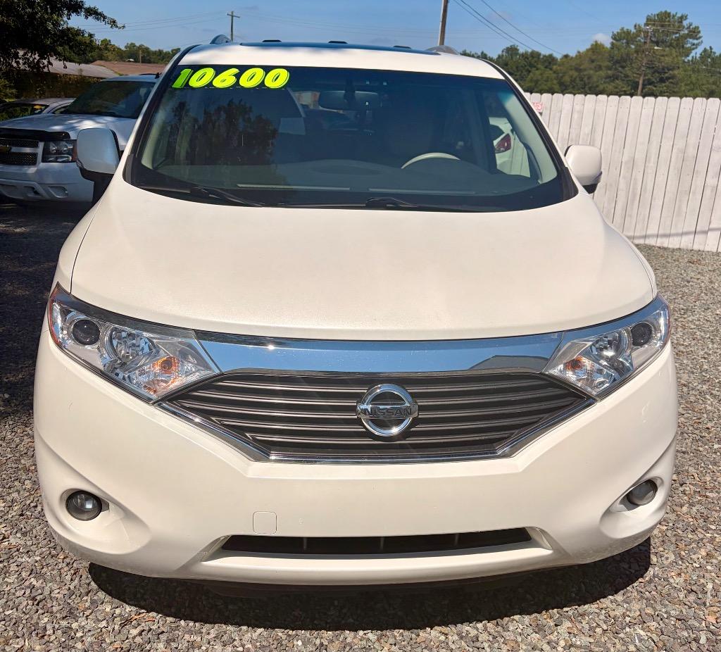 2015 Nissan Quest - $10,600