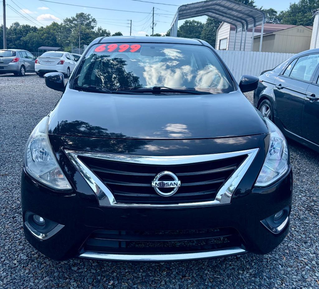 2015 Nissan Versa - $6,999