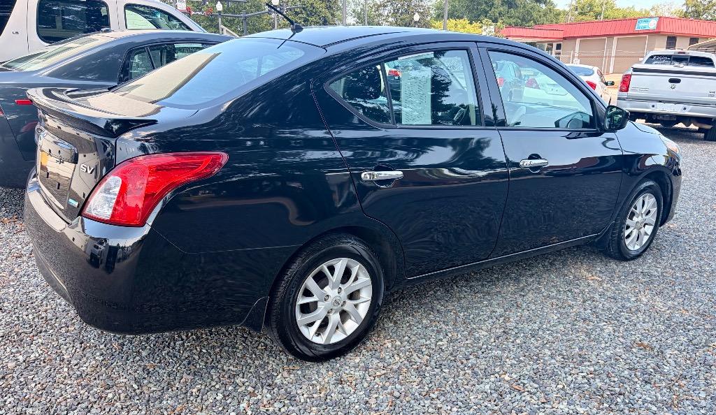 2015 Nissan Versa - $6,999