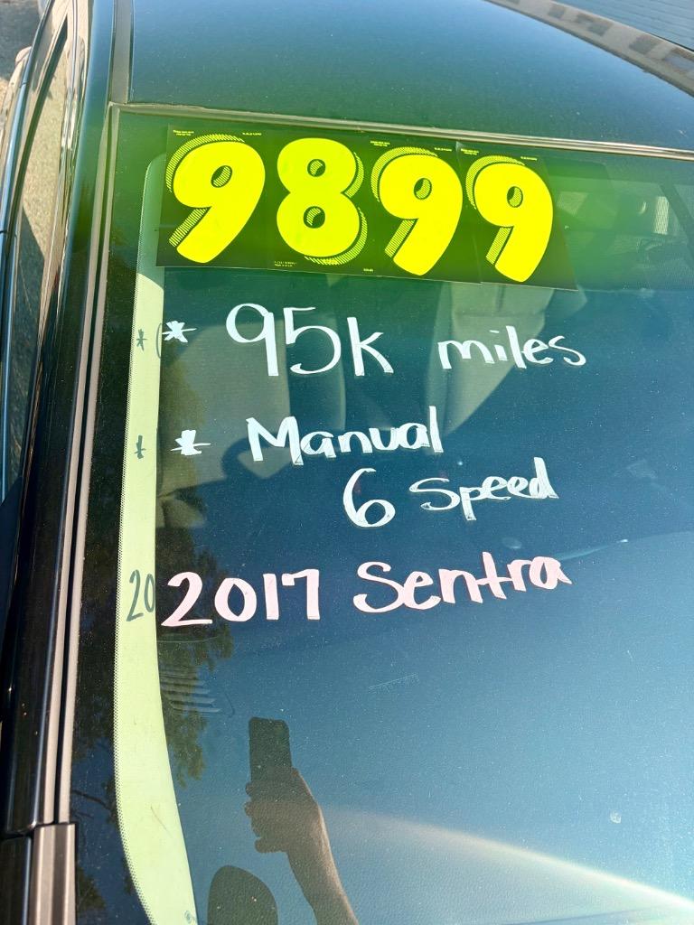 2017 Nissan Sentra - $9,899