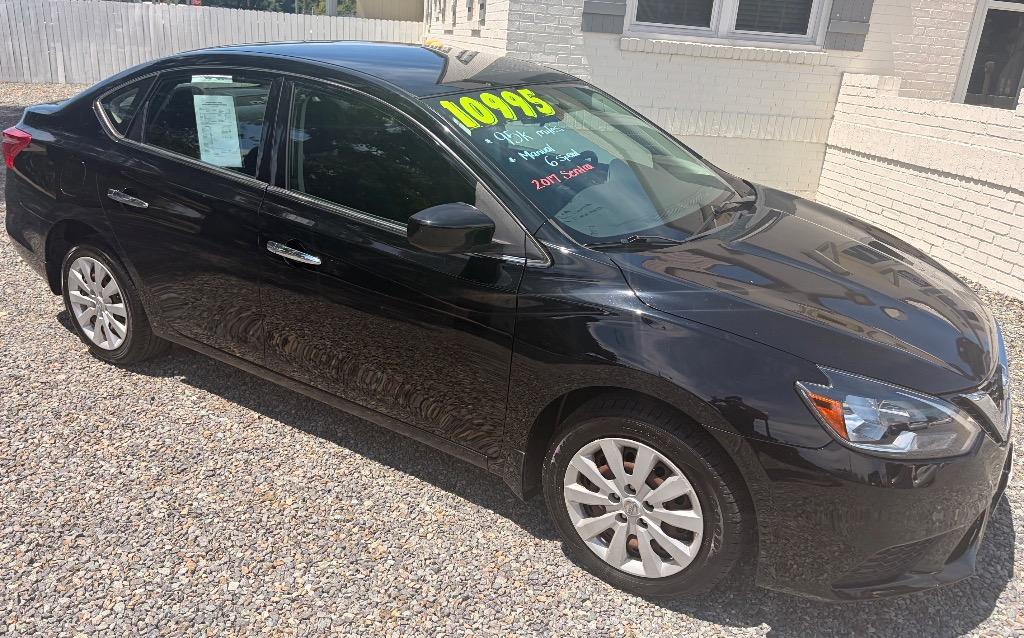 2017 Nissan Sentra - $10,995