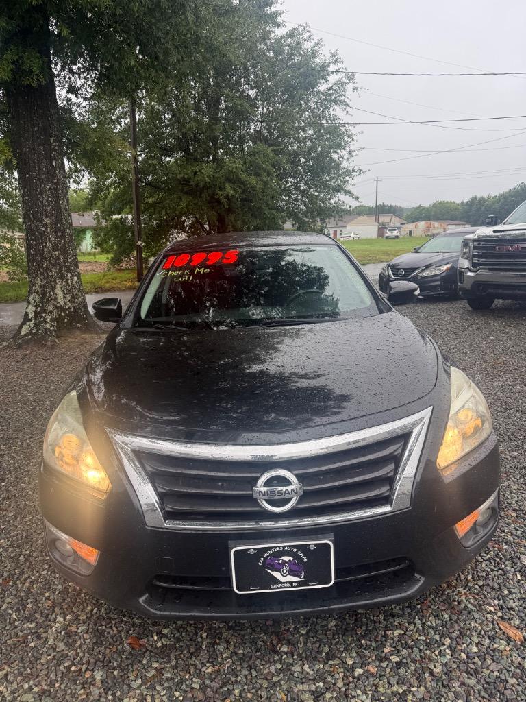 2015 Nissan Altima - $10,995