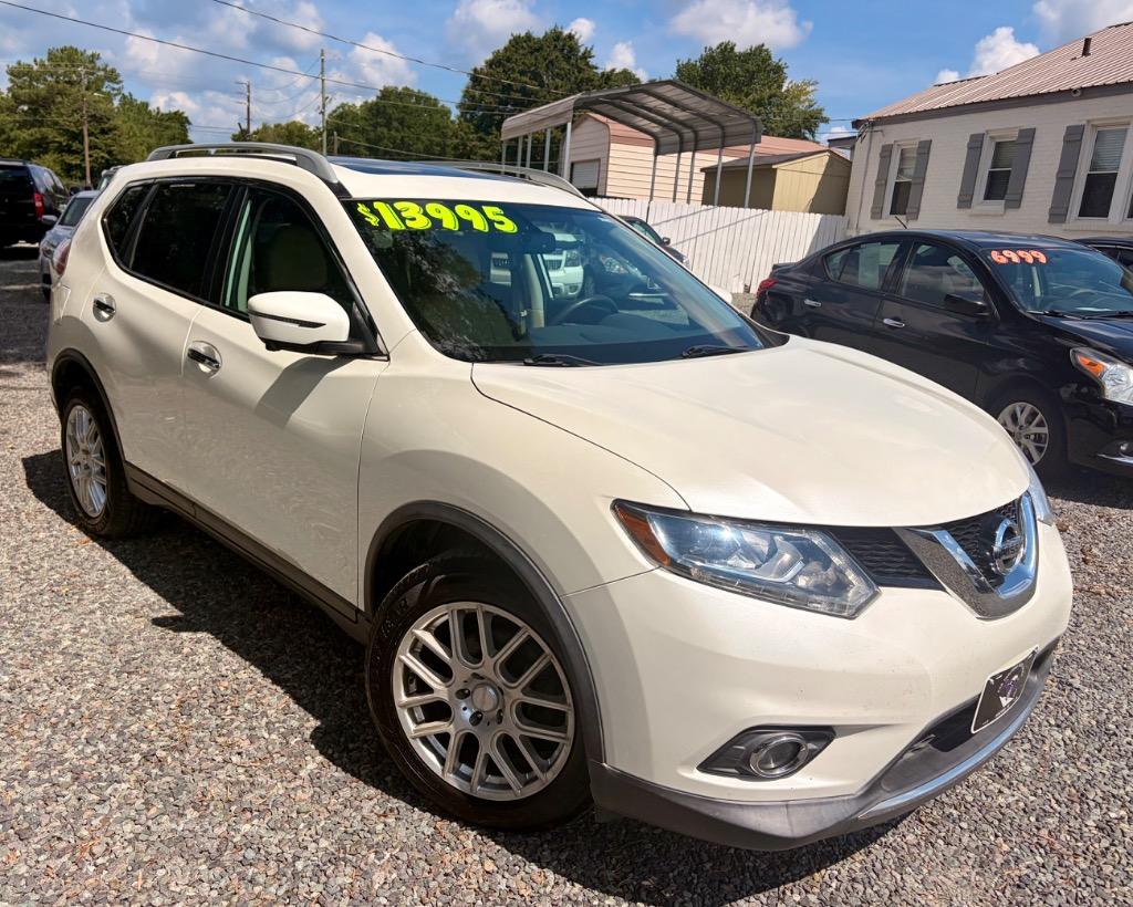 2016 Nissan Rogue - $13,995