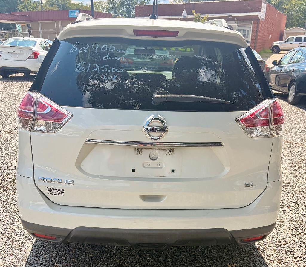 2016 Nissan Rogue - $13,995