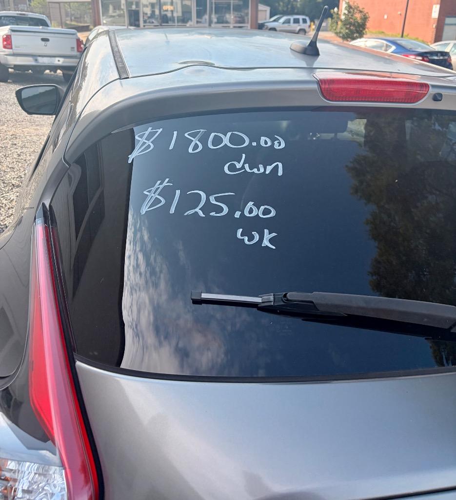 2015 Nissan JUKE - $9,250