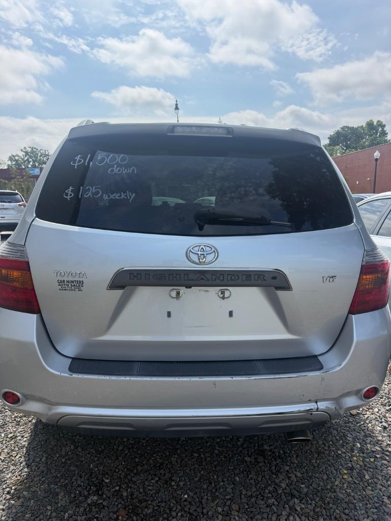 2008 Toyota Highlander - $9,895