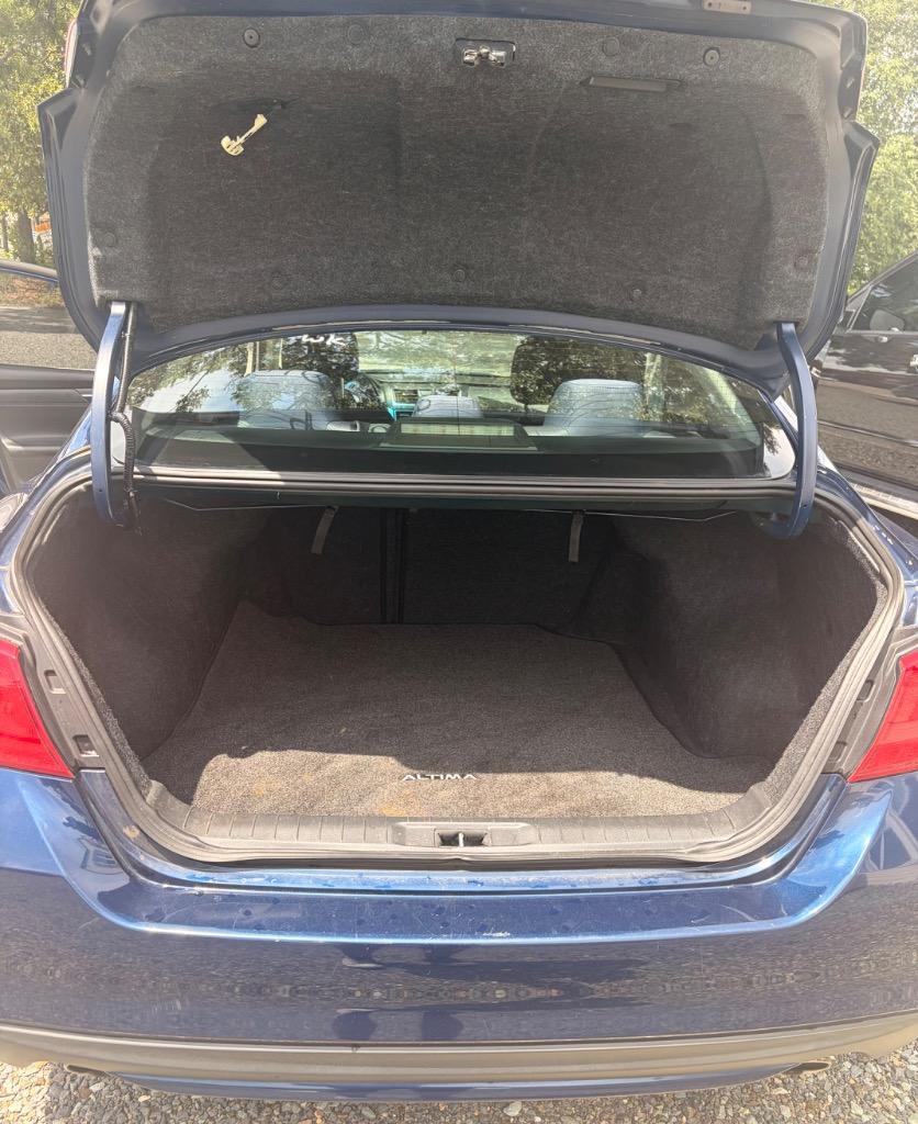 2016 Nissan Altima - $7,800