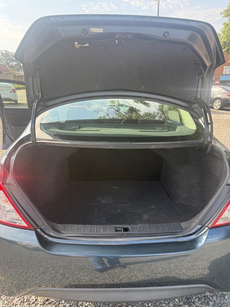 2015 Nissan Versa - $7,200
