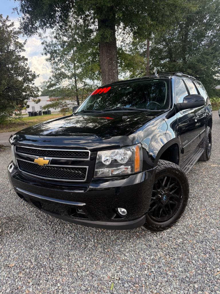 2012 Chevrolet Tahoe - $11,990