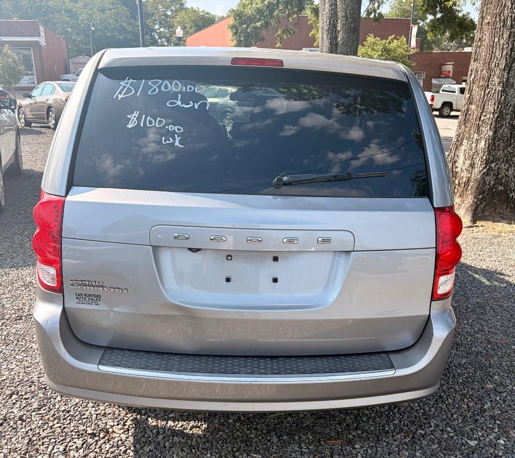 2019 Dodge Grand Caravan - $8,995