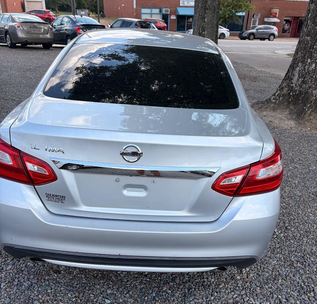 2017 Nissan Altima - $9,850