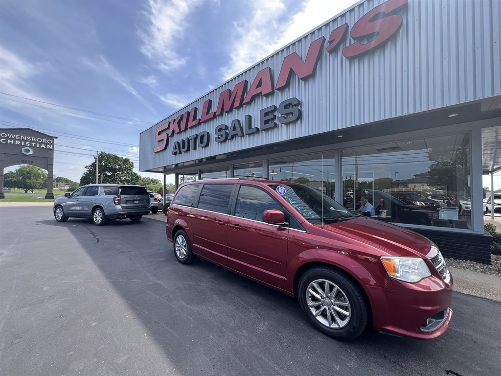 2015 Dodge Grand Caravan - $9,995