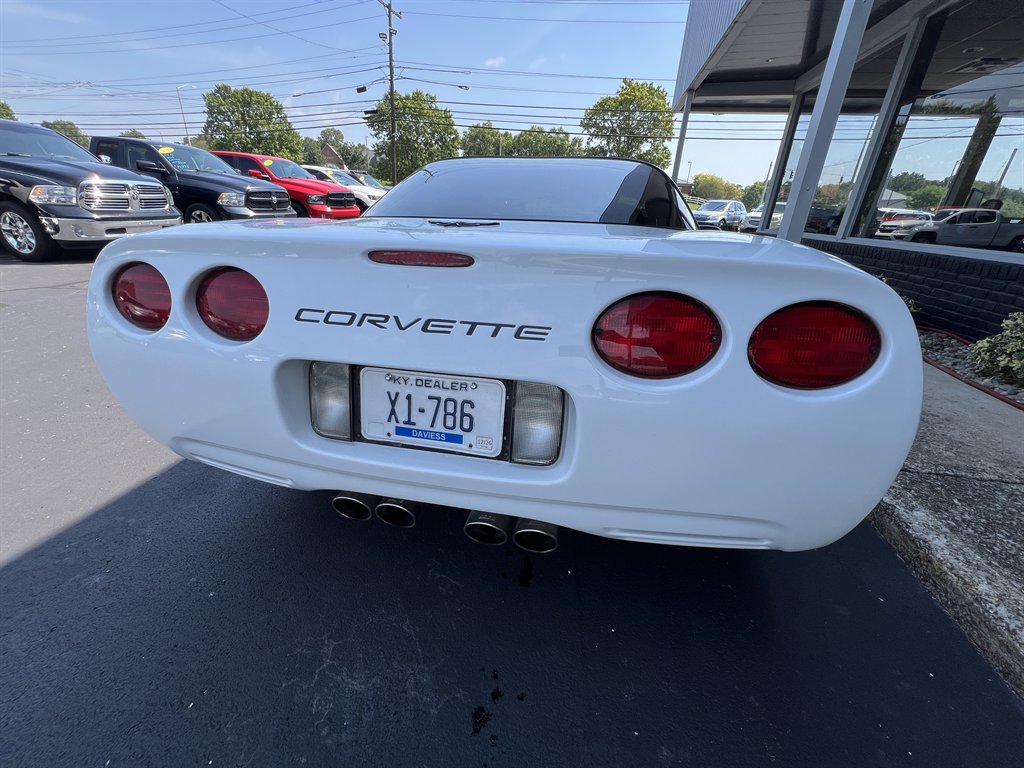 2004 Chevrolet Corvette - $17,995