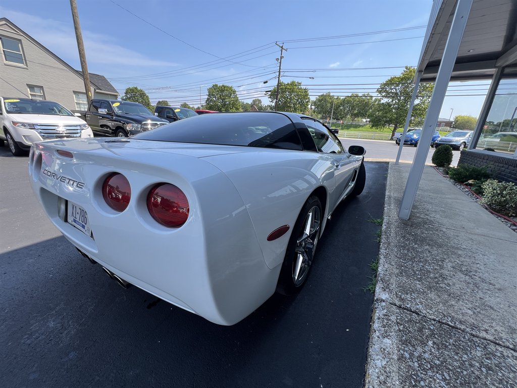 2004 Chevrolet Corvette - $17,995