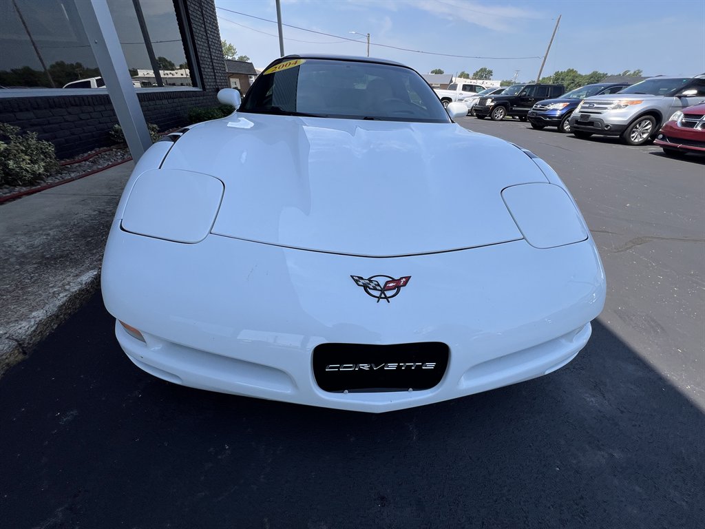2004 Chevrolet Corvette - $17,995