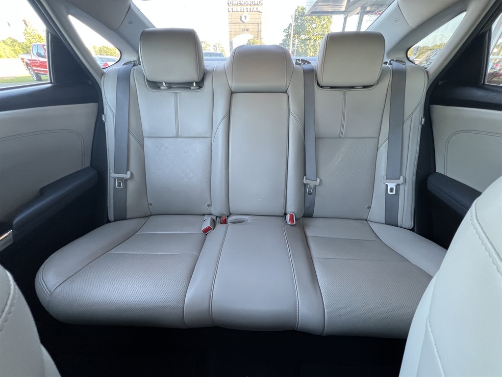2013 Toyota Avalon - $14,995