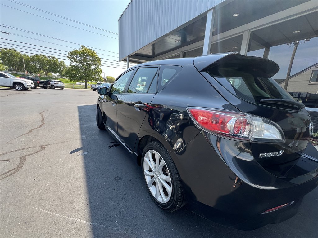 2010 MAZDA MAZDA3 - $8,995