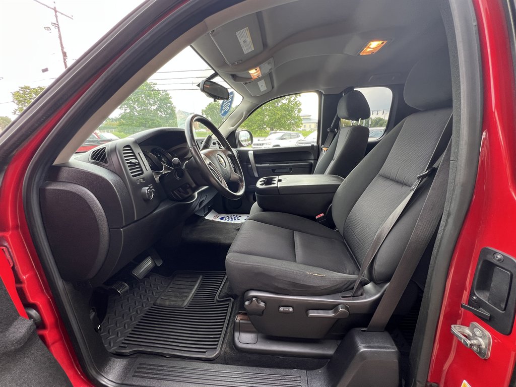 2012 Chevrolet Silverado 1500 - $14,995