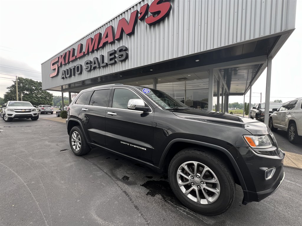 2015 Jeep Cherokee - $11,995