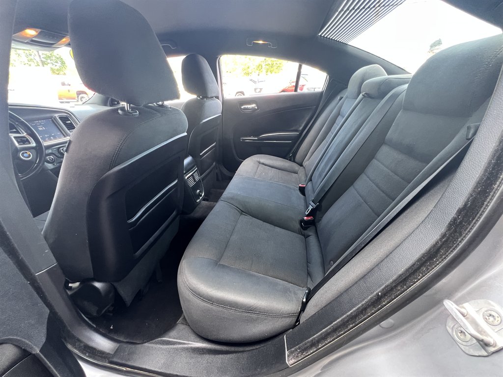 2011 Dodge Charger - $10,995