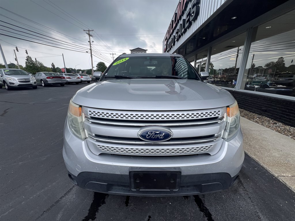 2014 Ford Explorer - $9,995