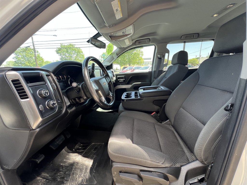 2016 Chevrolet Silverado - $19,995