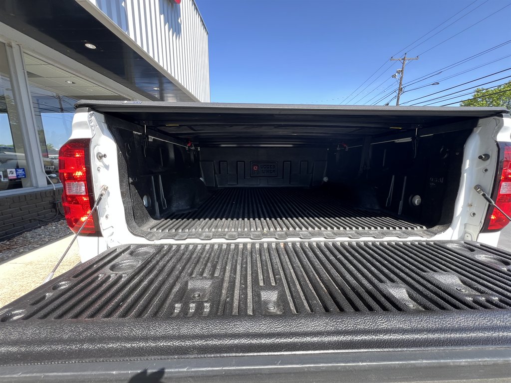 2016 Chevrolet Silverado - $19,995