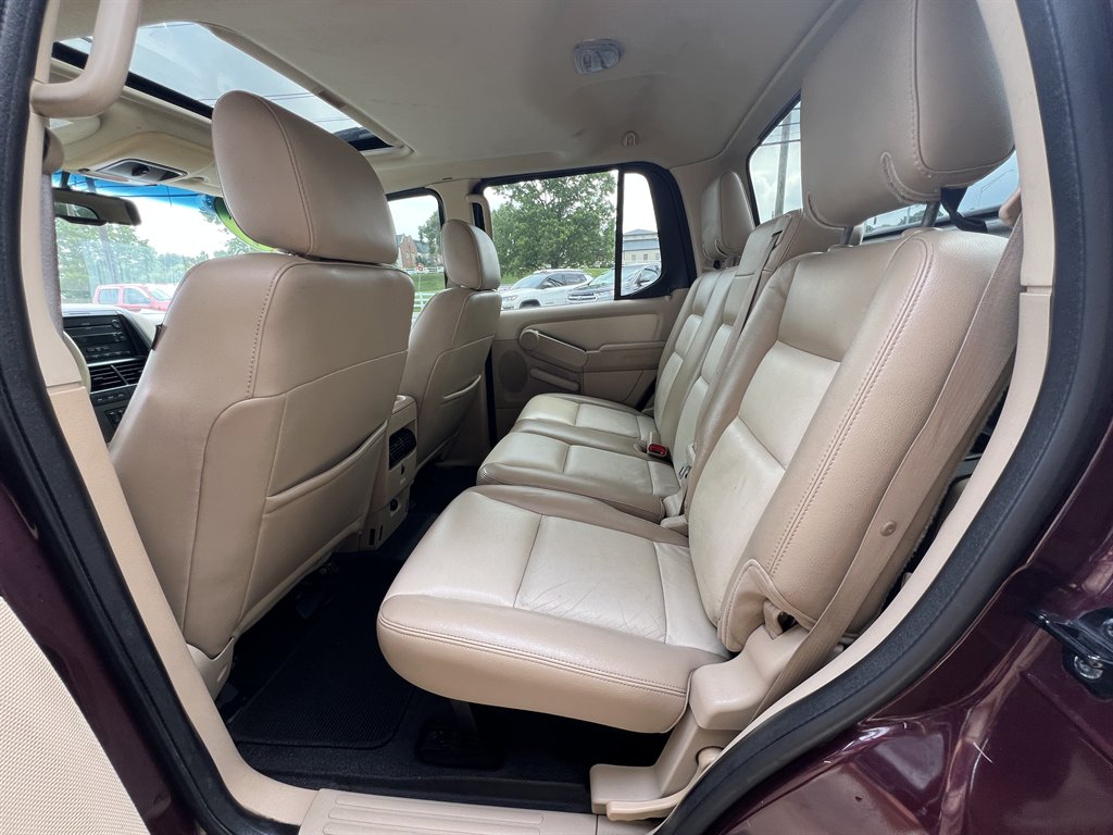 2007 Ford Explorer - $9,995