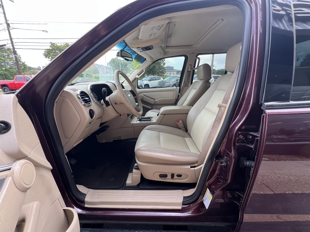 2007 Ford Explorer - $9,995