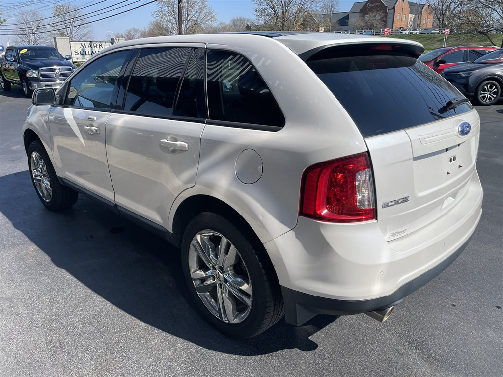 2012 Ford Edge - $10,995