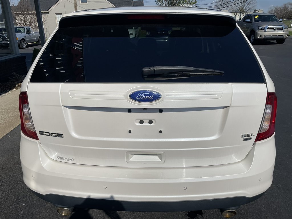 2012 Ford Edge - $10,995