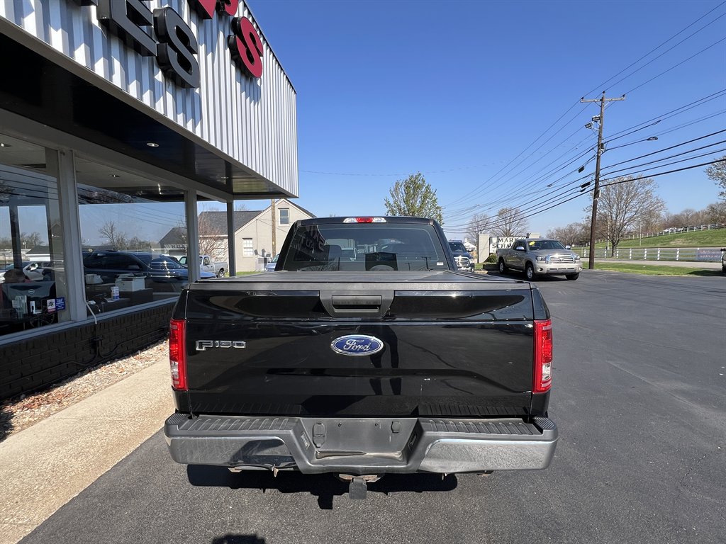 2016 Ford F-150 - $19,995