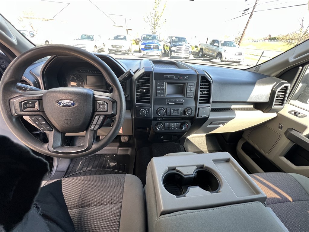 2016 Ford F-150 - $19,995