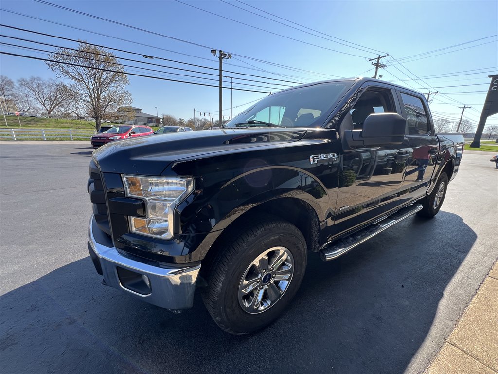 2016 Ford F-150 - $19,995