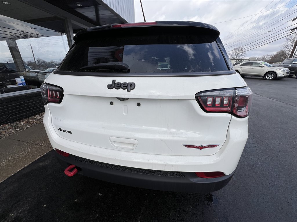 2020 Jeep Compass - $18,995