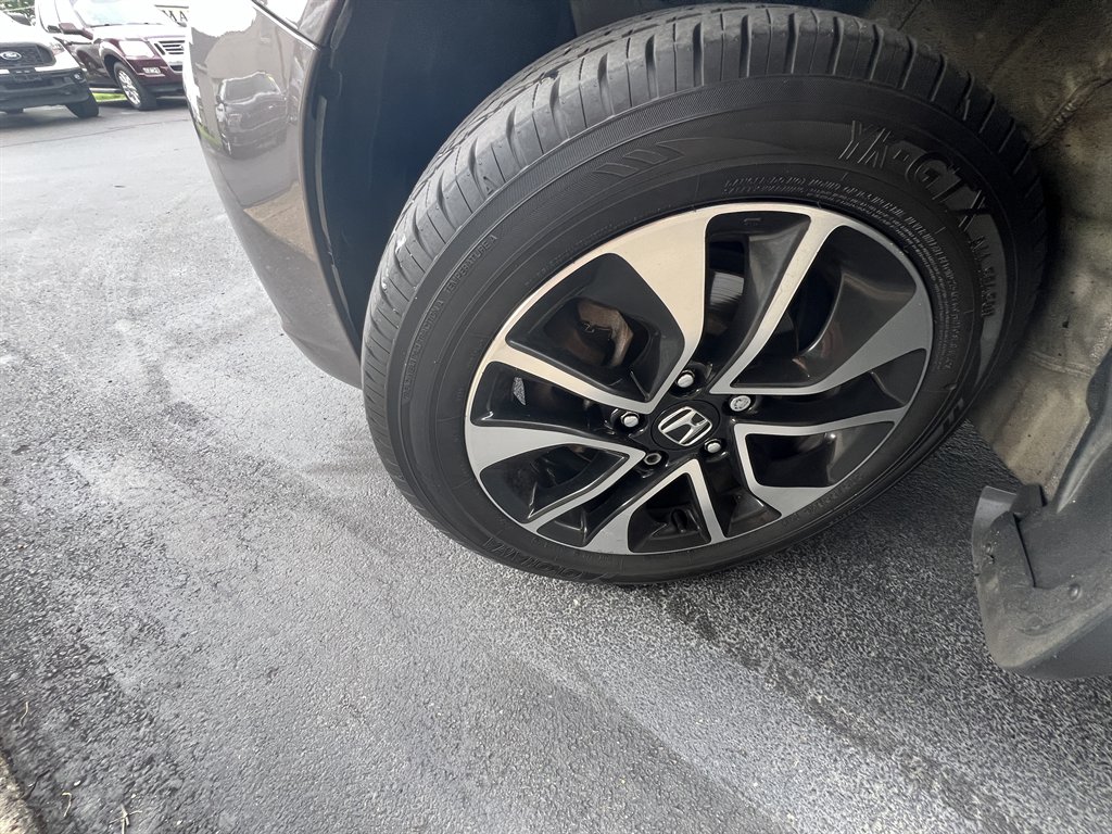 2015 Honda Civic - $11,995