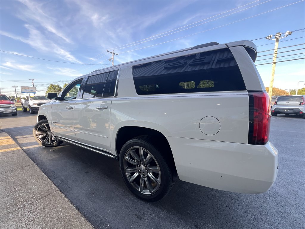 2018 Chevrolet Suburban - $23,995